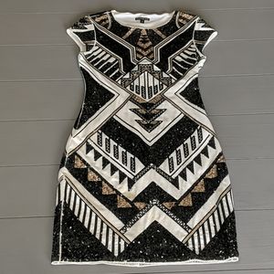 Express Aztec Metallic Black/Cream/Gold Sequin Bodycon Party Dress Size Small